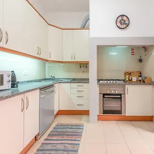 Portucale ! Deluxe 3 Bedroom In Arroios Lisboa