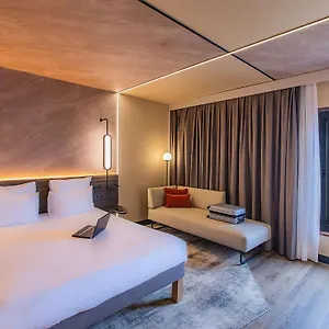 Novotel Szálloda