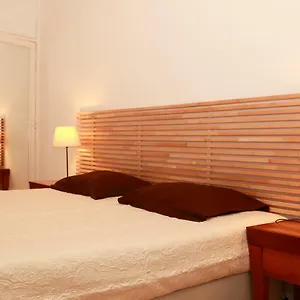Casa Encantada - Poeta Lisboa
